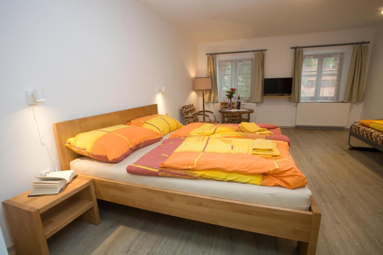 Apartmany Zak Frymburk Luaran gambar